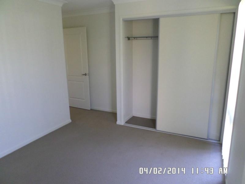 13 Meek Street, Blayney NSW 2799