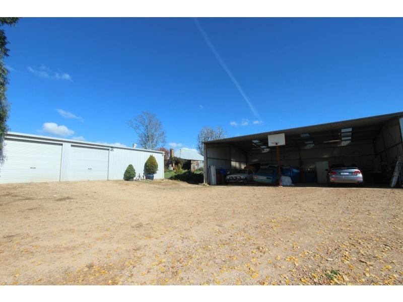Neville NSW 2799