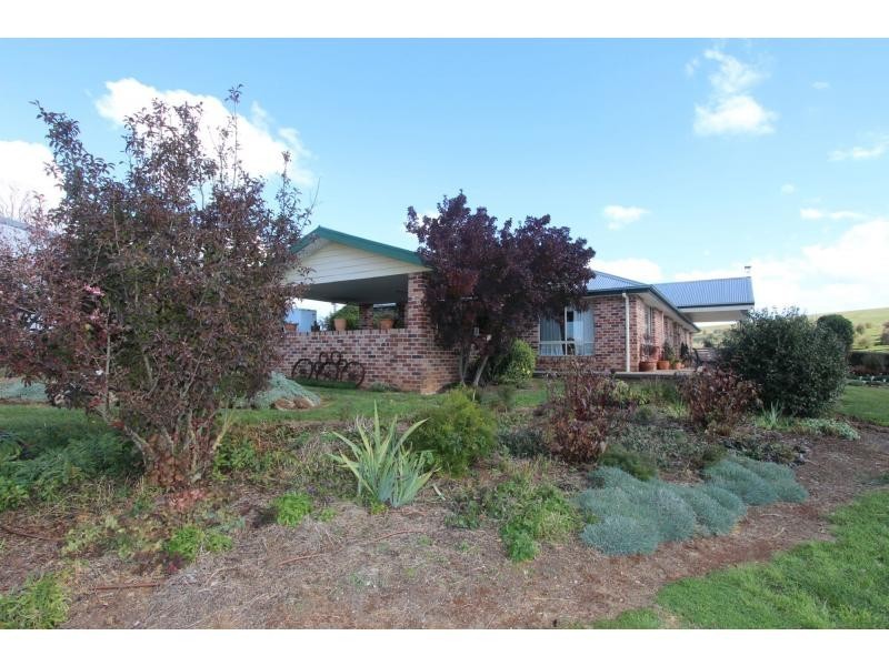 Neville NSW 2799