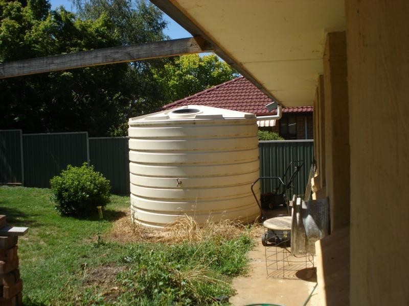 6 Euroka Place, Blayney NSW 2799