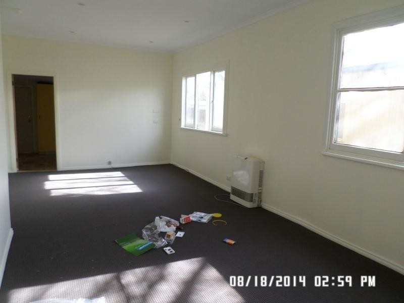 14 Doust Street, Blayney NSW 2799