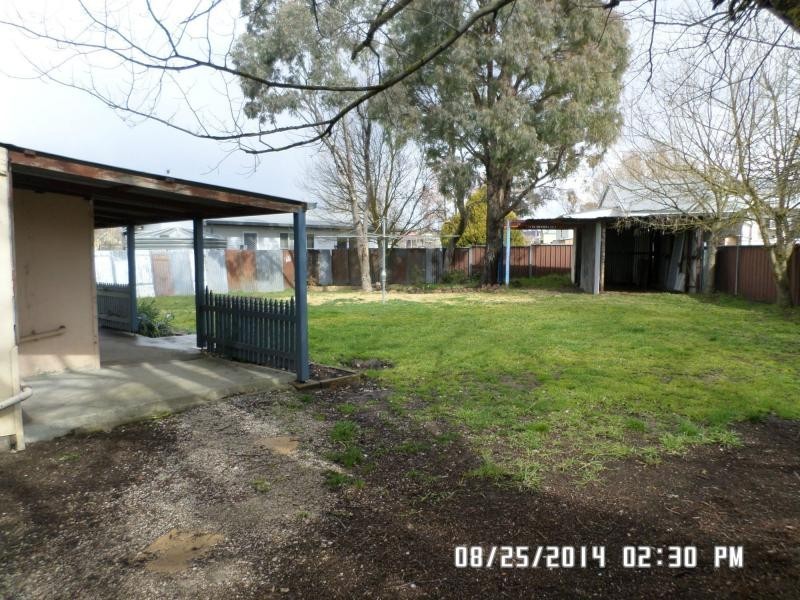14 Doust Street, Blayney NSW 2799