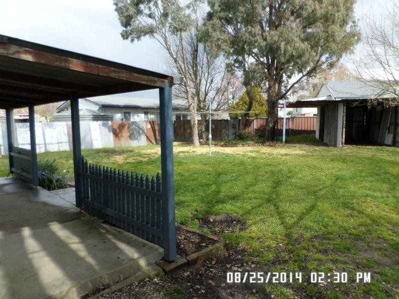 14 Doust Street, Blayney NSW 2799