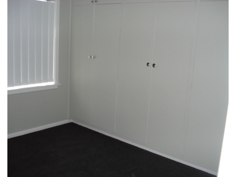 11 Cooper Street, Blayney NSW 2799