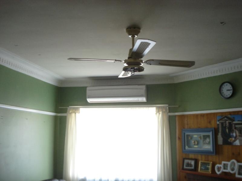 6 Burton Street, Blayney NSW 2799