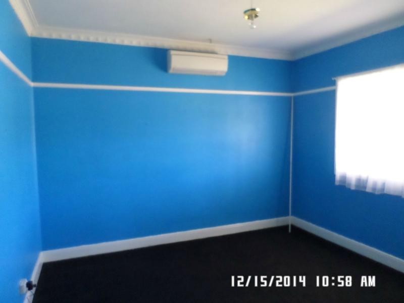 6 Burton Street, Blayney NSW 2799