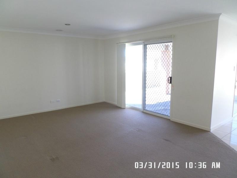 4 Lovejoy Avenue, Blayney NSW 2799