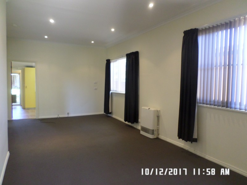 14 Doust Street, Blayney NSW 2799