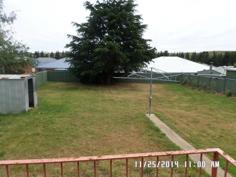18 Ewin Street, Blayney NSW 2799