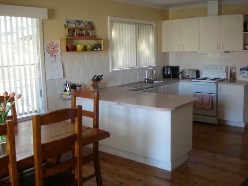 20 Rowlands Street, Blayney NSW 2799
