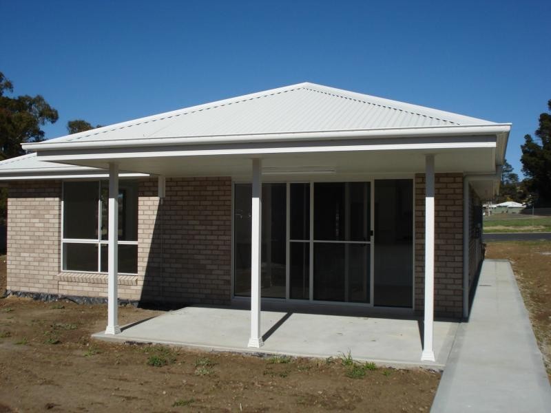1 Charles Street, Blayney NSW 2799