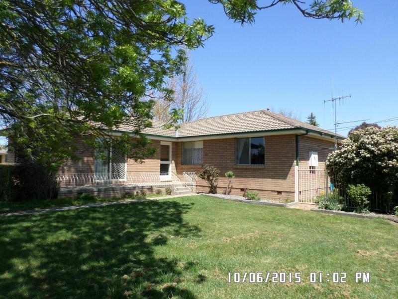 7 Mitchell Street, Blayney NSW 2799