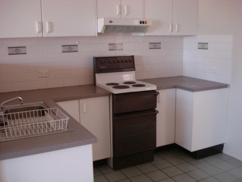 2/15 Lindsay Street, Blayney NSW 2799