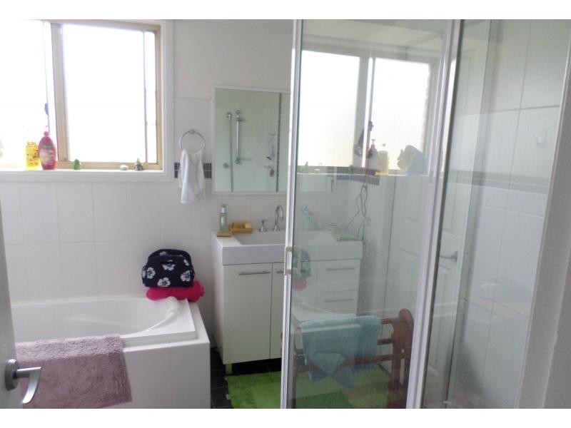 15 Binstead Street, Blayney NSW 2799
