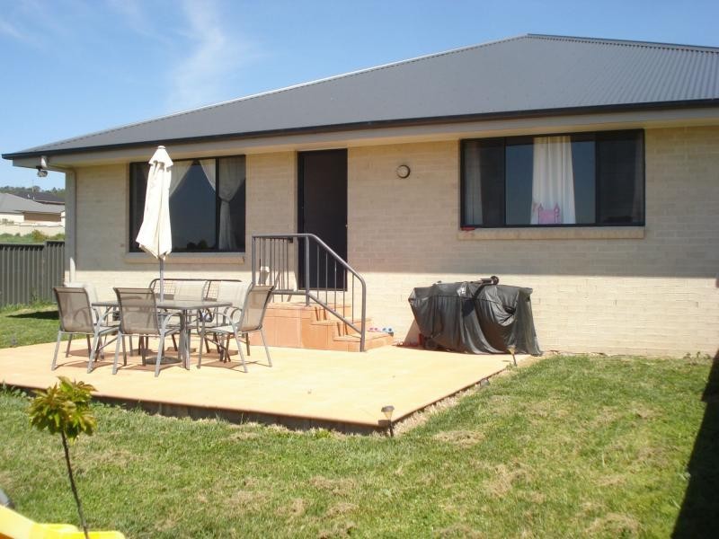 30 Plumb Street, Blayney NSW 2799