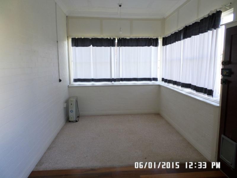 30 Ogilvy Street, Blayney NSW 2799