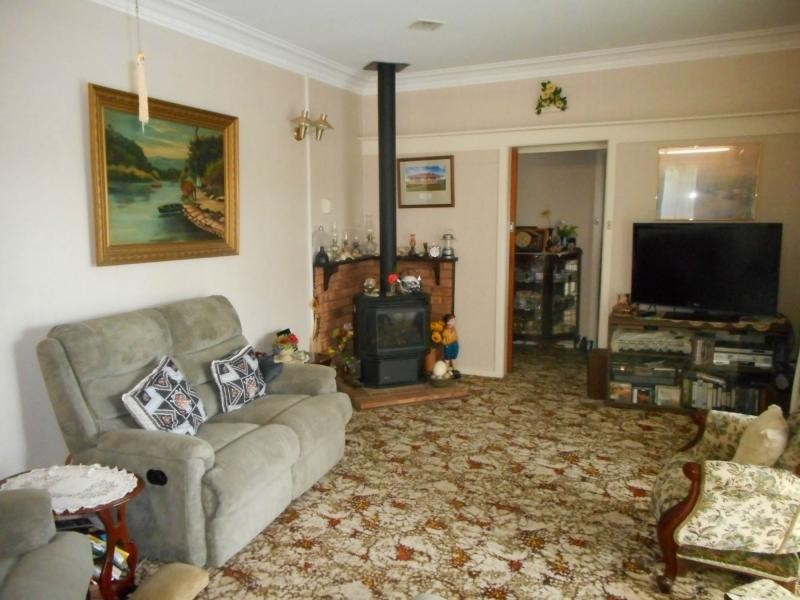44 Orange Road, Blayney NSW 2799