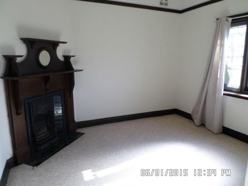 30 Ogilvy Street, Blayney NSW 2799
