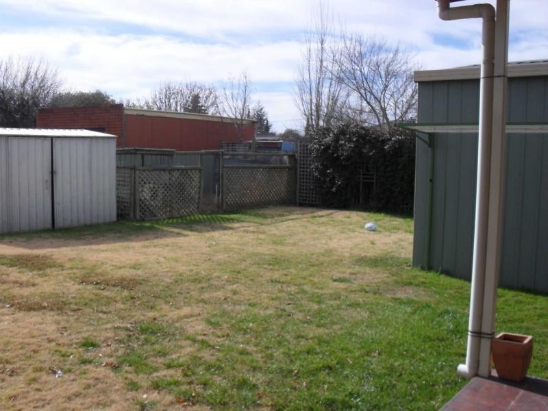 43 Plumb Street, Blayney NSW 2799