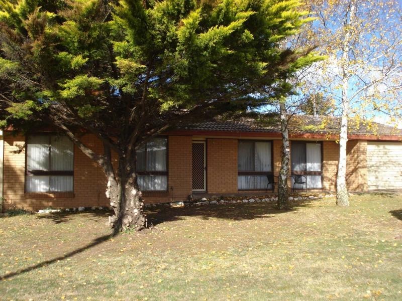 4 Medway Street, Blayney NSW 2799