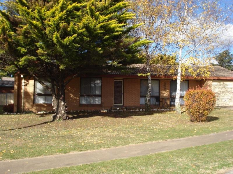 4 Medway Street, Blayney NSW 2799