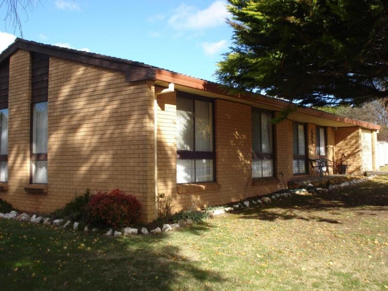 4 Medway Street, Blayney NSW 2799