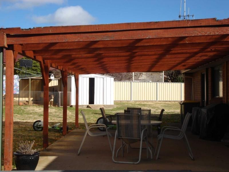 4 Medway Street, Blayney NSW 2799