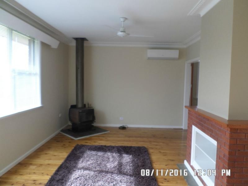 7 Amos Avenue, Blayney NSW 2799