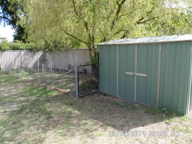 7 Amos Avenue, Blayney NSW 2799
