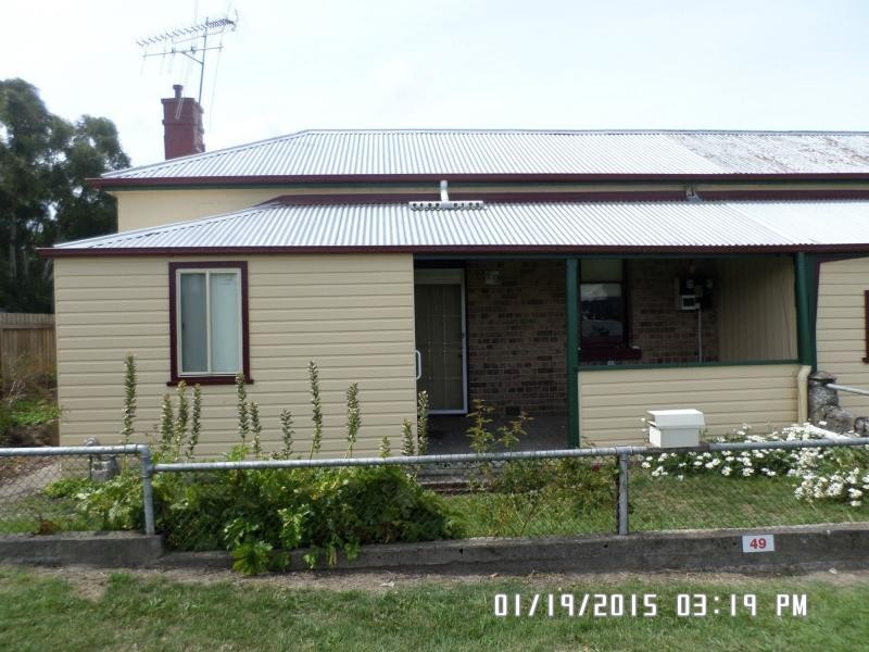 49 Church Street, Blayney NSW 2799