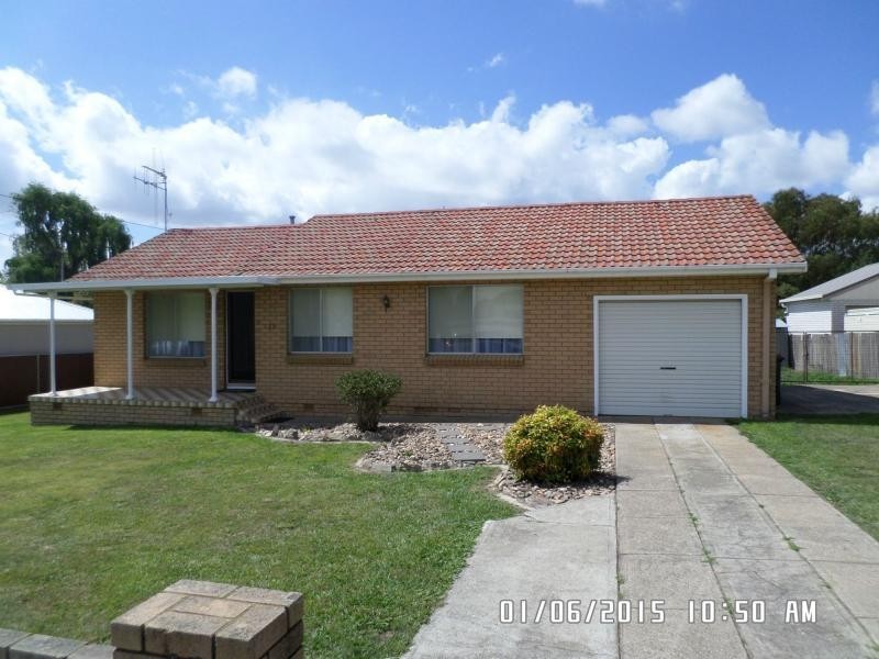 13 Mitchell Street, Blayney NSW 2799