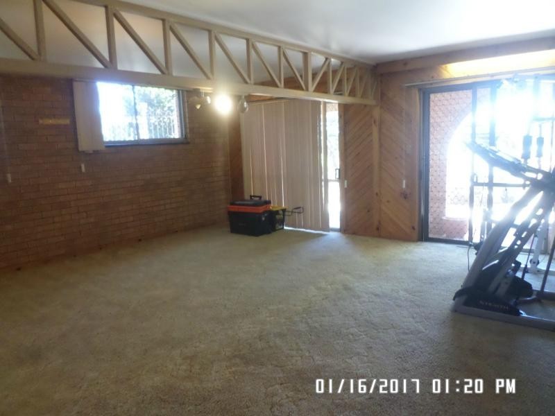 3 Stirling Place, Blayney NSW 2799