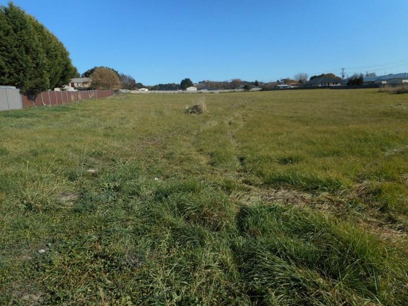32 Plumb Street, Blayney NSW 2799