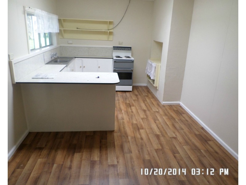 26 Charles Street, Blayney NSW 2799