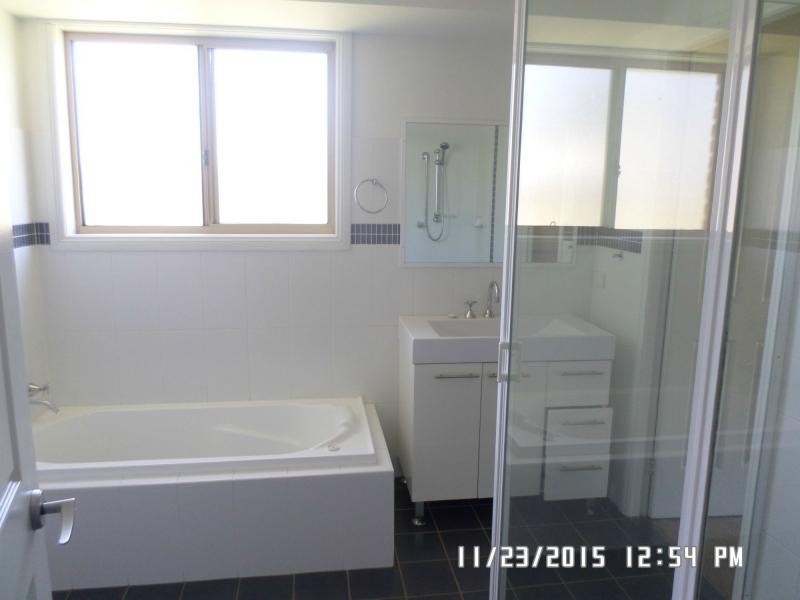 15 Binstead Street, Blayney NSW 2799