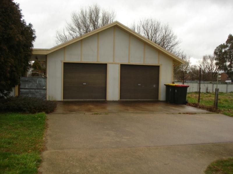 38 Osman Street, Blayney NSW 2799