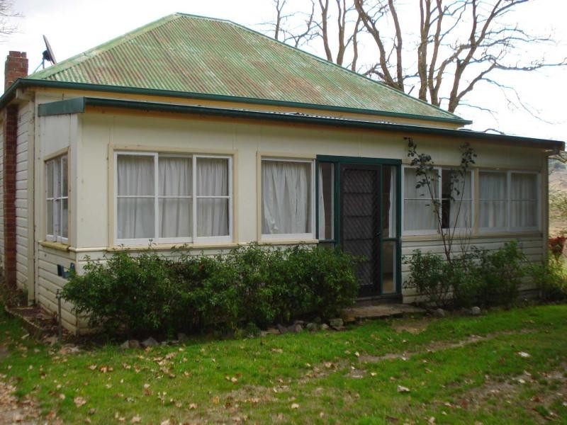2659 Hobbys Yards Road, Blayney NSW 2799