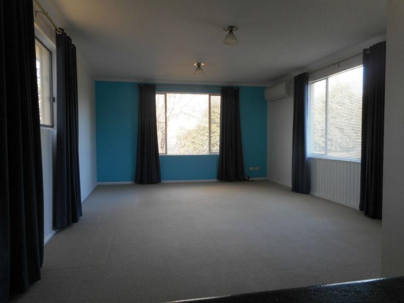 30 Polona Street, Blayney NSW 2799