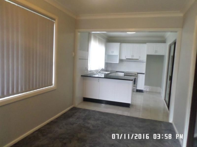 40 Plumb Street, Blayney NSW 2799