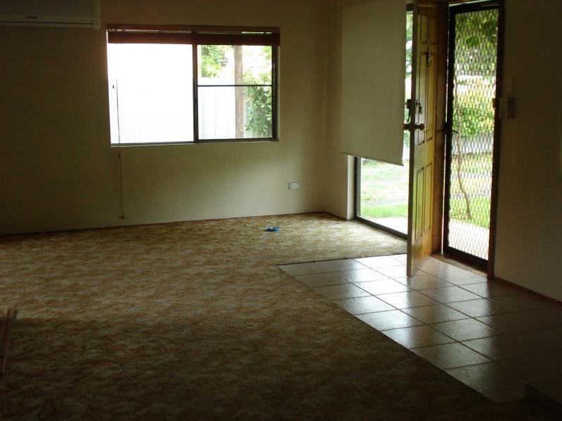 24 Queen Street, Blayney NSW 2799