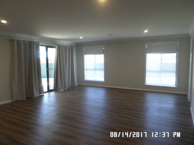 8 Mitchell St, Blayney NSW 2799