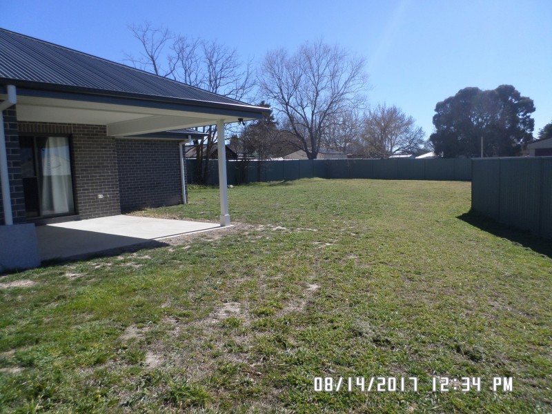 8 Mitchell St, Blayney NSW 2799