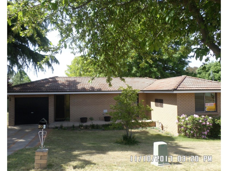 20 Polona Street, Blayney NSW 2799