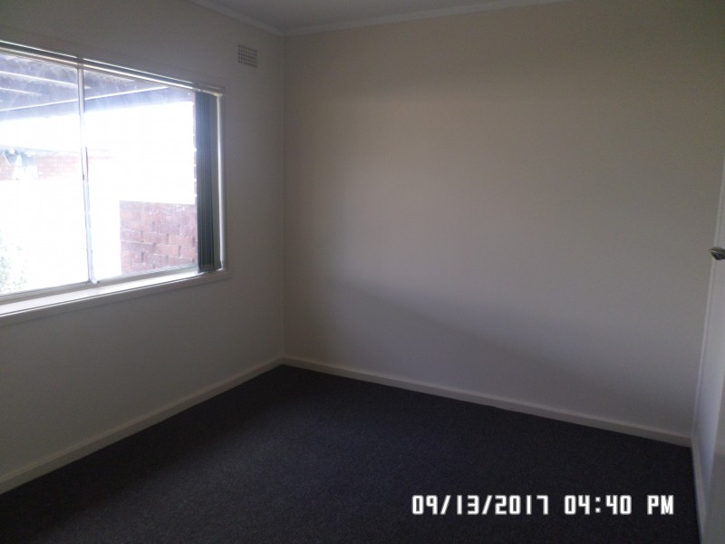 1 Maple Pl, Blayney NSW 2799