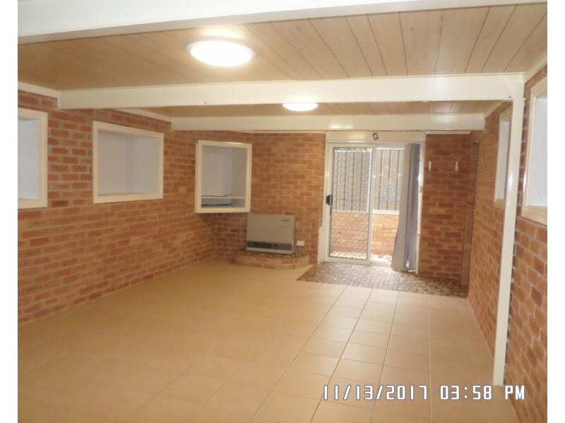 35 Ewin St, Blayney NSW 2799