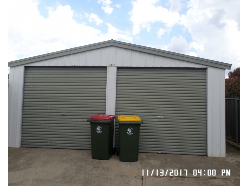 35 Ewin St, Blayney NSW 2799