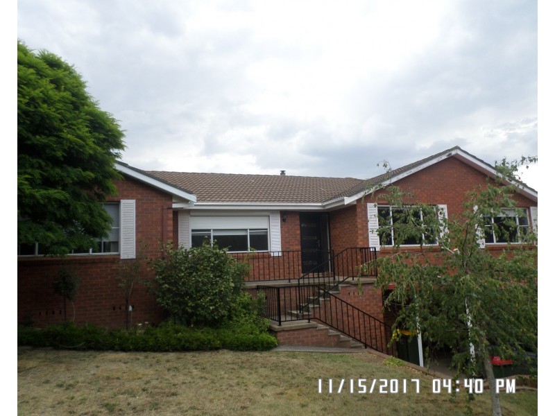 3 Athol St, Blayney NSW 2799