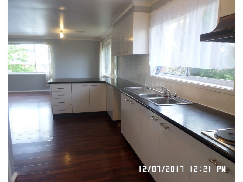 3 Athol St, Blayney NSW 2799