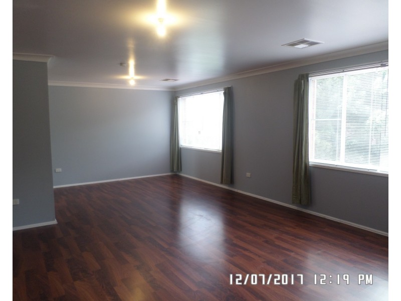 3 Athol St, Blayney NSW 2799