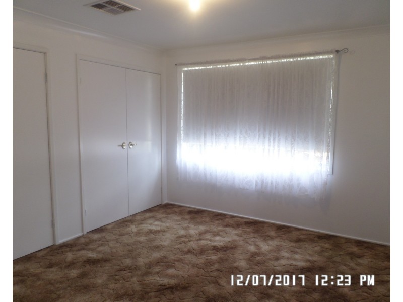 3 Athol St, Blayney NSW 2799